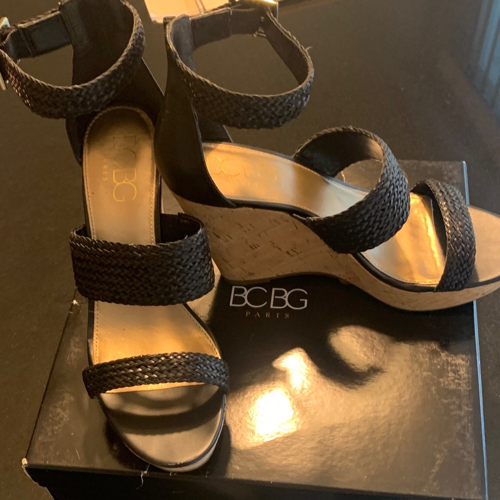 BCBG Paris Black and Tan Wedge Sandals